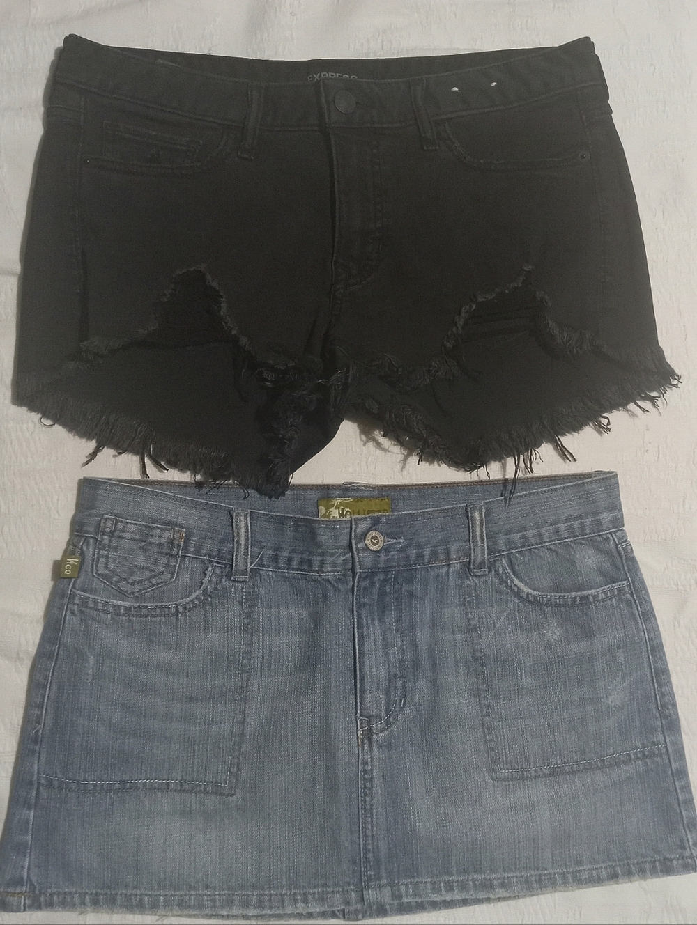 EXPRESS HOLLISTER SHORTS & MINI JEAN SKIRT LOT SIZE 7/8